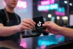 TikTok QR Code Business Card - Image 2